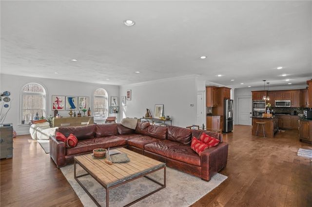 47 Austin Drive, Cumberland, RI 02864