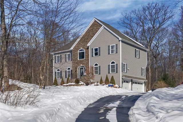 47 Austin Drive, Cumberland, RI 02864