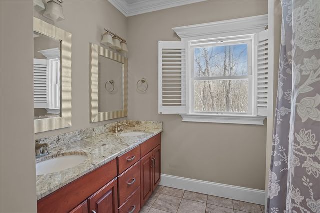 47 Austin Drive, Cumberland, RI 02864