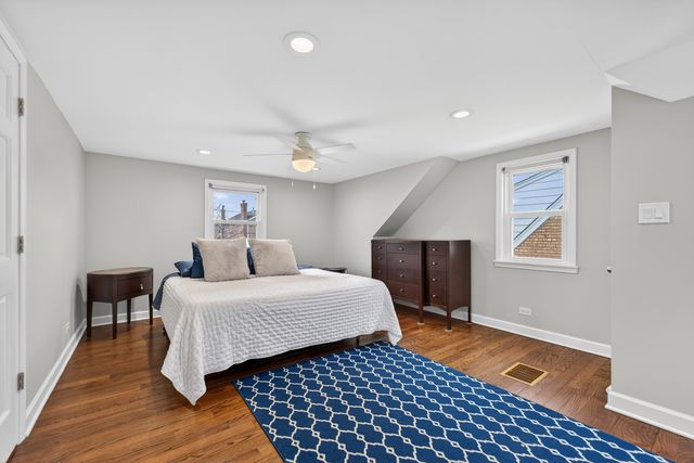 7246 N Olcott Avenue, Chicago, IL 60631