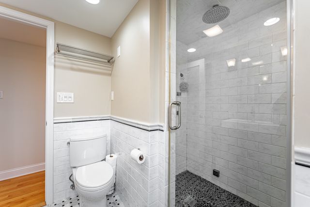 7246 N Olcott Avenue, Chicago, IL 60631