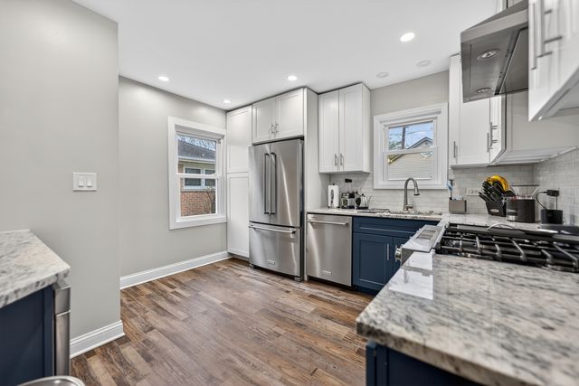 7246 N Olcott Avenue, Chicago, IL 60631