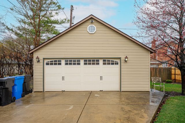 7246 N Olcott Avenue, Chicago, IL 60631