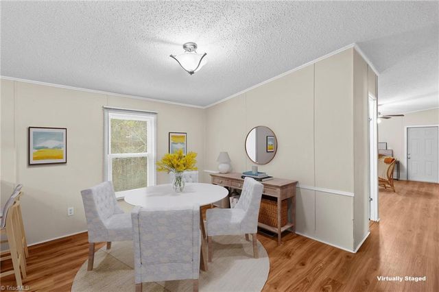 211 Forest Hollow Drive, Statesville, NC 28677