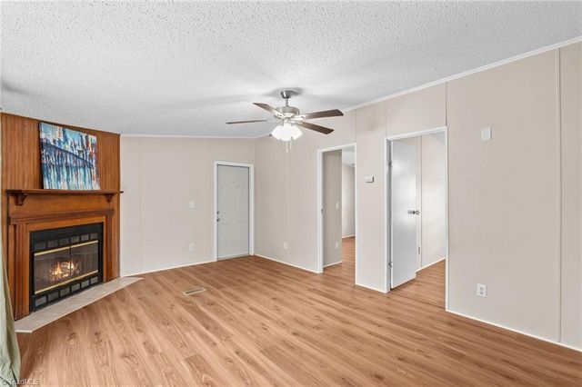 211 Forest Hollow Drive, Statesville, NC 28677