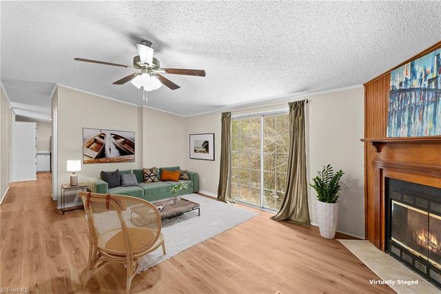 211 Forest Hollow Drive, Statesville, NC 28677