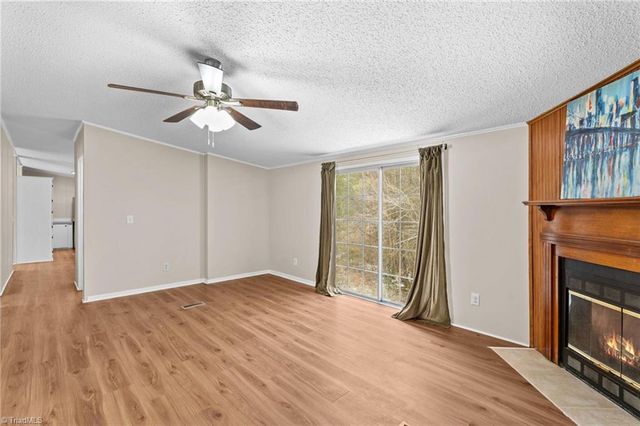 211 Forest Hollow Drive, Statesville, NC 28677