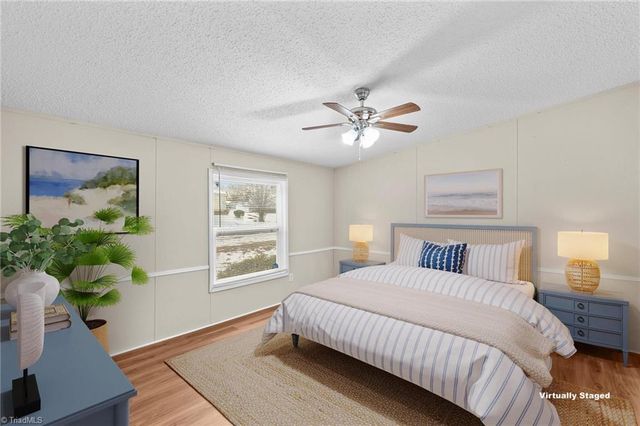 211 Forest Hollow Drive, Statesville, NC 28677