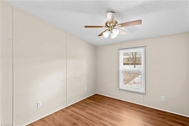 211 Forest Hollow Drive, Statesville, NC 28677