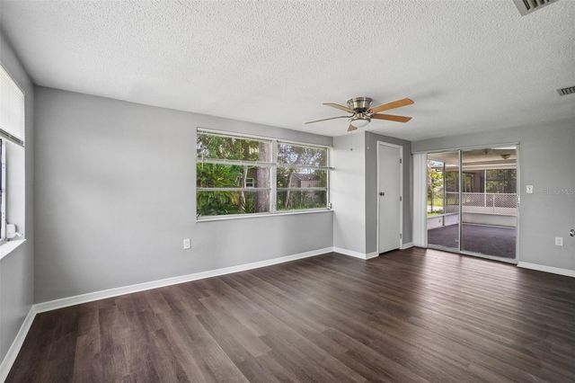 7215 IVANHOE DR, Port Richey, FL 34668