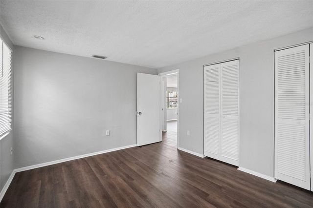 7215 IVANHOE DR, Port Richey, FL 34668