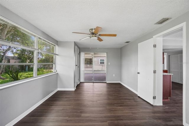 7215 IVANHOE DR, Port Richey, FL 34668