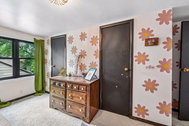 257 S Orange Street, Waconia, MN 55387