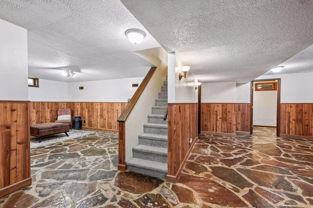 257 S Orange Street, Waconia, MN 55387