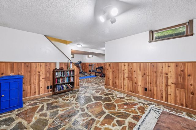 257 S Orange Street, Waconia, MN 55387