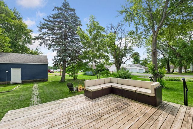 257 S Orange Street, Waconia, MN 55387