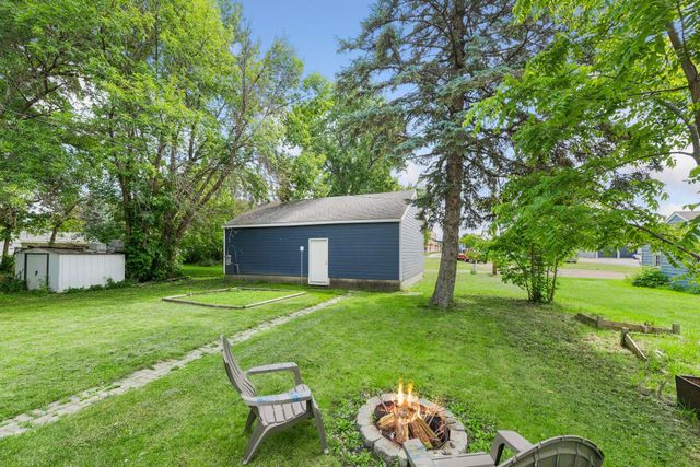 257 S Orange Street, Waconia, MN 55387