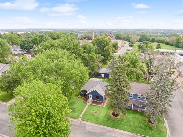257 S Orange Street, Waconia, MN 55387