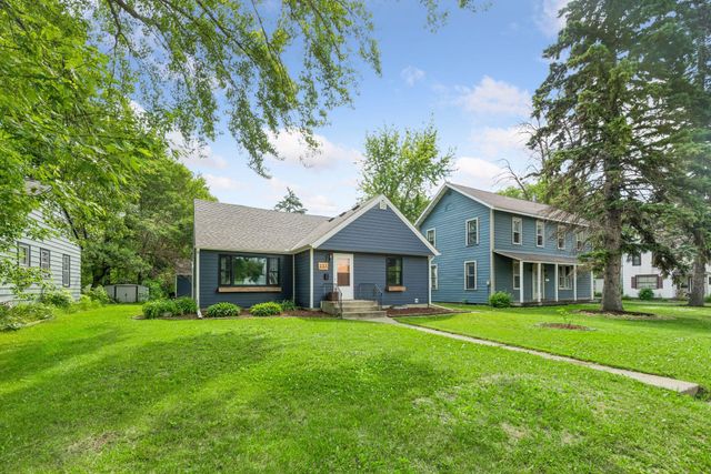 257 S Orange Street, Waconia, MN 55387