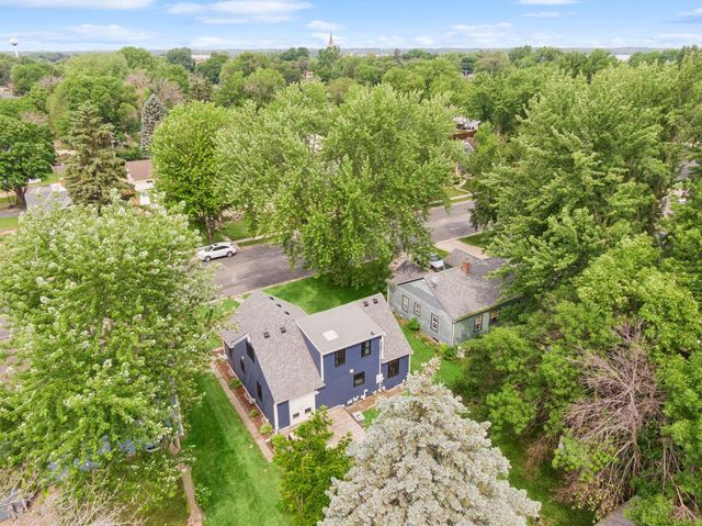 257 S Orange Street, Waconia, MN 55387