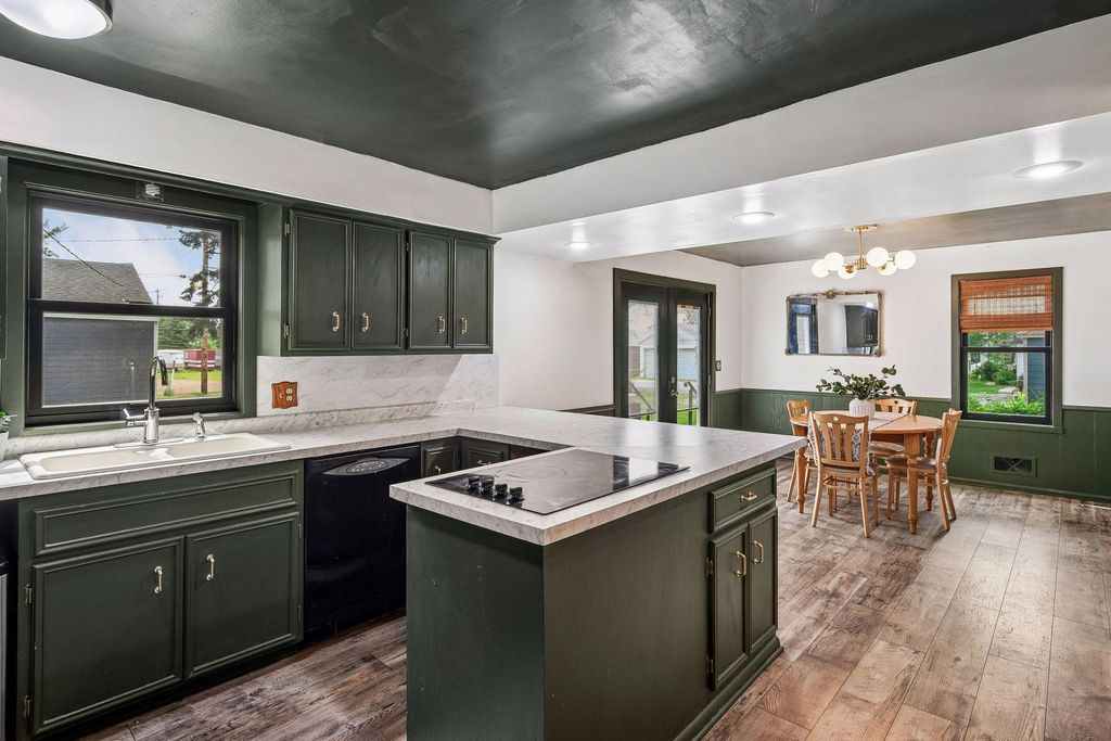 257 S Orange Street, Waconia, MN 55387 — photo 5