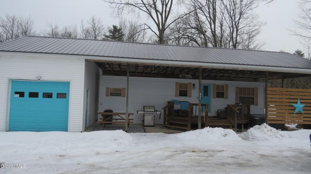 135 Pike Street, Broadalbin, NY 12025