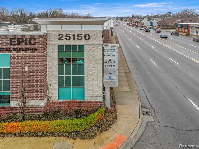 25150 Ford Road, Dearborn Heights, MI 48127