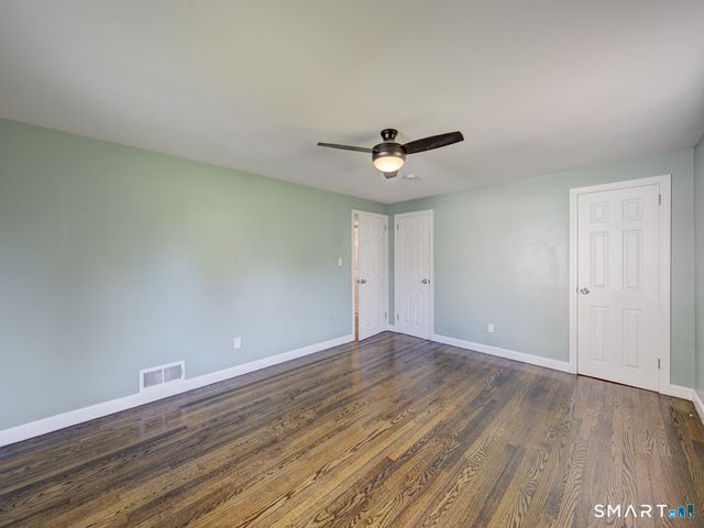 7 Hillscrest Road, Plainville, CT 06062