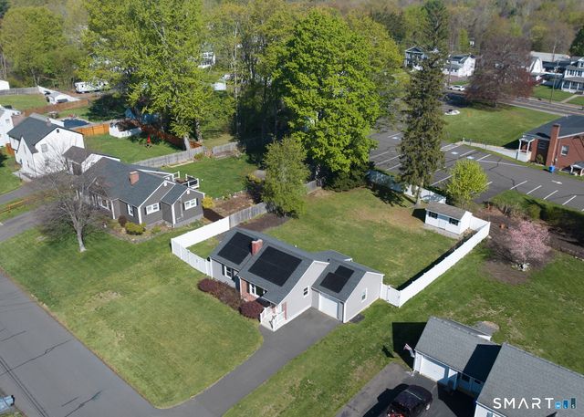 7 Hillscrest Road, Plainville, CT 06062