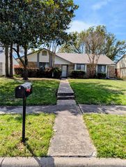 1841 Sage Drive, Garland, TX 75040