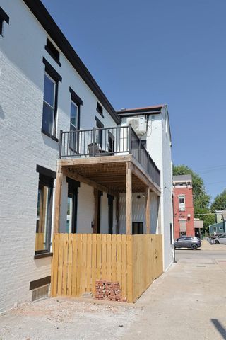 228 E 10th Street, Newport, KY 41071