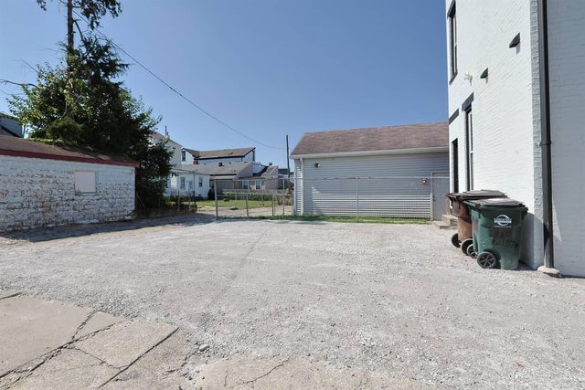 228 E 10th Street, Newport, KY 41071