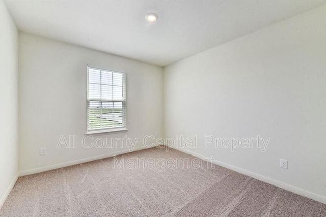 18505 Quiet Range DR, Elgin, TX 78621