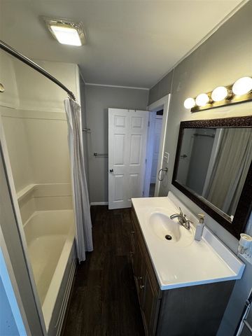 406 Garfield Street, Jackson, MI 49203