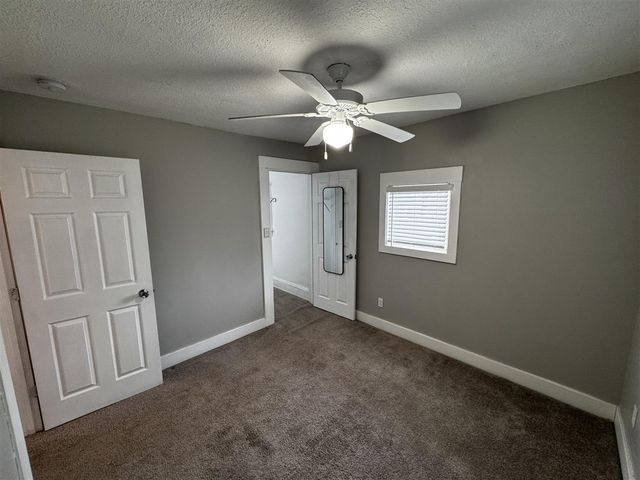 406 Garfield Street, Jackson, MI 49203