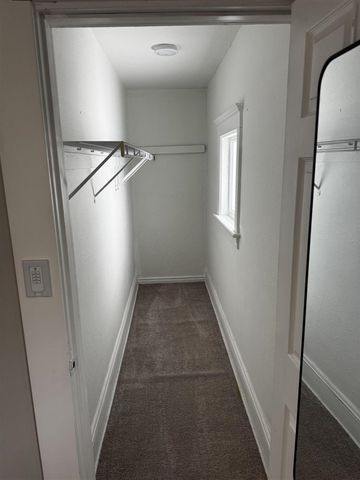 406 Garfield Street, Jackson, MI 49203