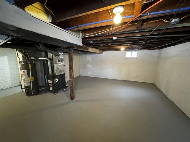 406 Garfield Street, Jackson, MI 49203