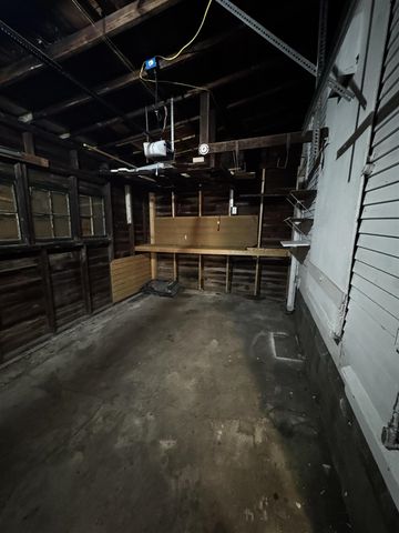 406 Garfield Street, Jackson, MI 49203