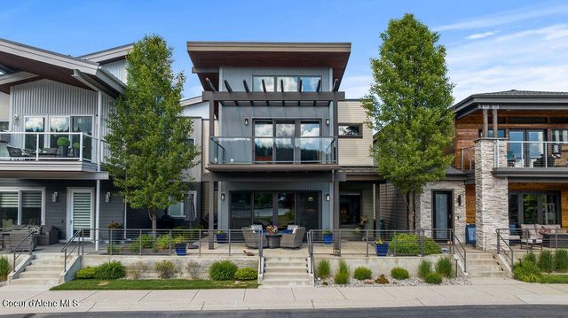 1595 W Bellerive Ln, Coeur d'Alene, ID 83814
