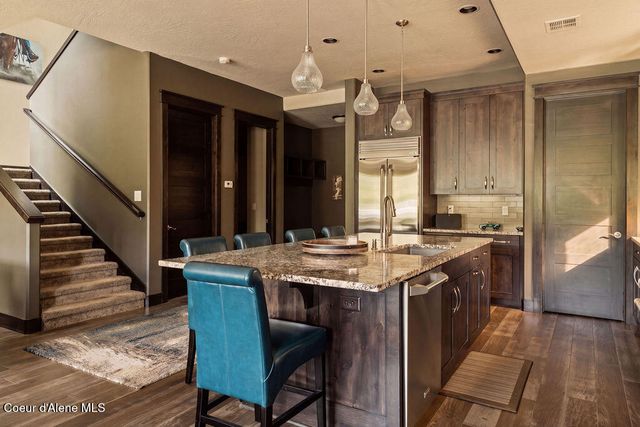 1595 W Bellerive Ln, Coeur D'alene, ID 83814