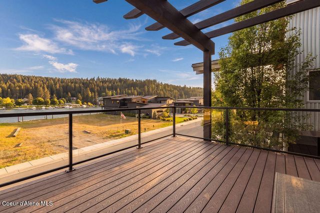 1595 W Bellerive Ln, Coeur D'alene, ID 83814