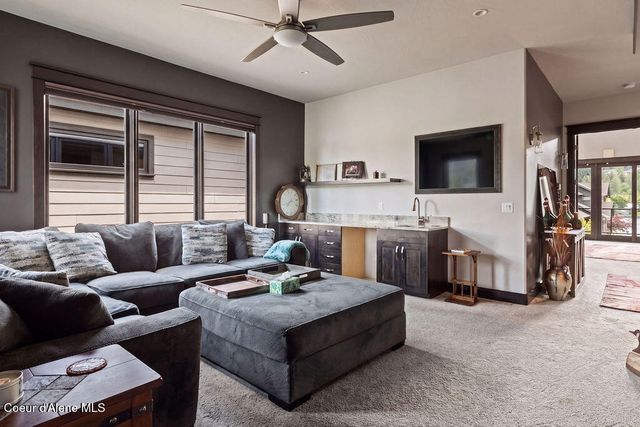 1595 W Bellerive Ln, Coeur D'alene, ID 83814