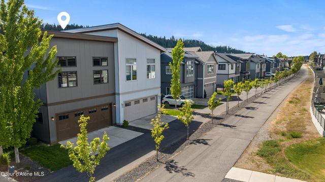 1595 W Bellerive Ln, Coeur D'alene, ID 83814
