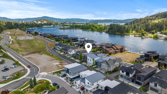 1595 W Bellerive Ln, Coeur D'alene, ID 83814