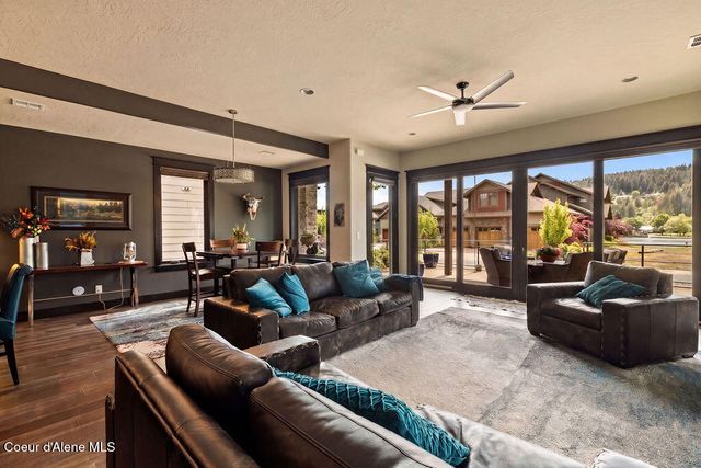 1595 W Bellerive Ln, Coeur D'alene, ID 83814