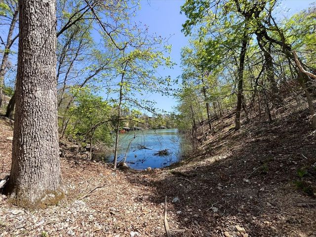 65 Rivercliff Road, Rogers, AR 72756