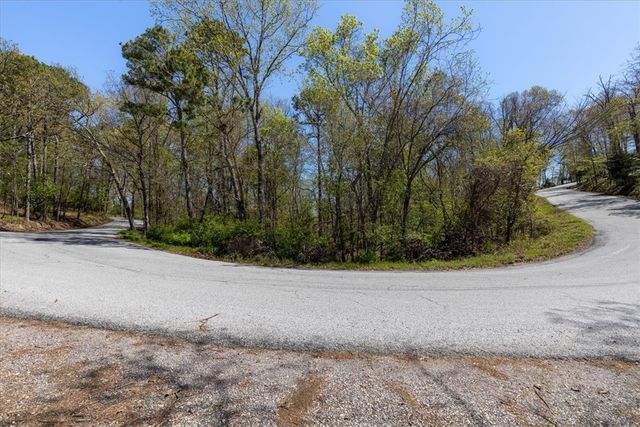 65 Rivercliff Road, Rogers, AR 72756