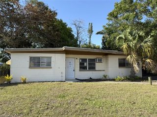 1308 Brookhill DR, Fort Myers, FL 33916