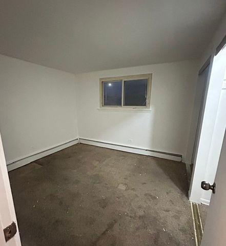 14633 Keystone Avenue 2D, Midlothian, IL 60445