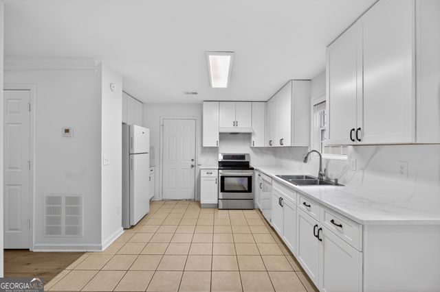 3860 Old Gordon Road NW, Atlanta, GA 30336